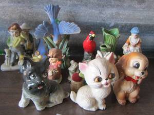 lot 399 image: lot of various home dcor figurines