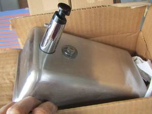 lot 45 image: Bobrick quickship washroom equipment  qty 7