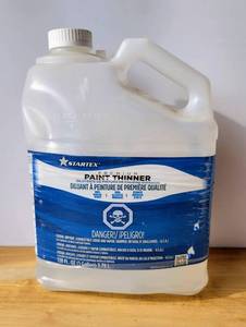 lot 7 image: STARTEX PREMIUM PAINT THINNER 1 GALLON