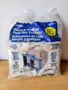 lot 61 image: CARLO SINGLE OR MULTIPLE GANG BOX EXTENDER NEW SEALED