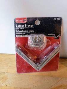 lot 87 image: BULLDOG HARDWARE CORNER BRACES 2-12