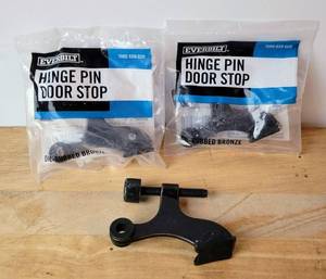 lot 75 image: LOT OF 3 EVERBILT HINGE PIN DOOR STOP