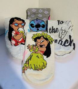 lot 100 image: LOT OF 4 VARIOUS LILO &amp STITCH ANKLE SOCKS