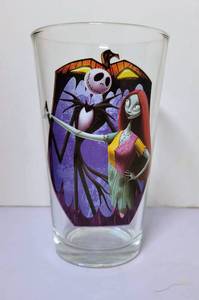 lot 115 image: NIGHTMARE BEFORE CHRISTMAS COLLECTIBLE  GLASS