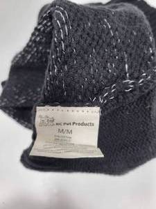 lot 222 image: RC PET PRODUCTS DOG SWEATER SIZE MEDIUM