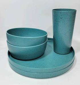 lot 191 image: SMALL SET OF AQUA COLORED DISHES