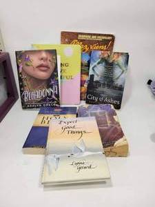 lot 209 image: LOT OF VARIOUS BOOKS
