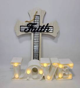 lot 163 image: MISC HOME DECORATIONS