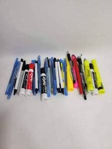 lot 293 image: LOT OF PENS AND ETC...