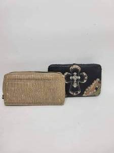 lot 198 image: PAIR OF WOMENS WALLETS