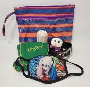 lot 301 image: LOT OF ETC INCLUDING HARLEY QUINN FACE MASK