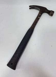 lot 335 image: FRAMING HAMMER