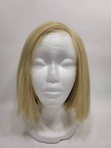 lot 386 image: SHAKE N GO WIG