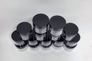 lot 425 image: SMALL PLASTIC CONTAINERS FOR GLITTER, BEADS AND OTHER CRAFTS