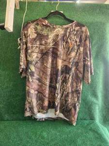 lot 161 image: Game Winner short sleeve camo shirt - XL