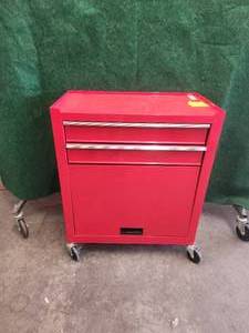 lot 165 image: Rolling tool box