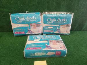 lot 148 image: Selection of 3 Cotton Quik-Sorb pads