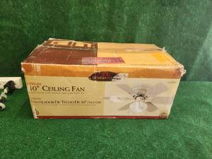 lot 327 image: 30 ceiling fan