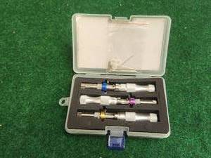 lot 220 image: Manual and automatic - lock quick opening set