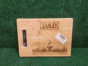 lot 236 image: DAD - wood cutting board