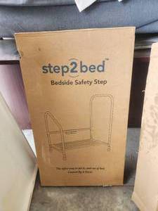 lot 168 image: Step 2 bed - bedside safety step
