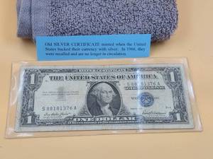 lot 89 image: 1957 Silver Certificate $1 dollar bill
