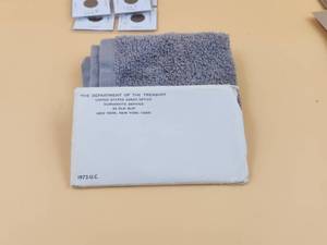 lot 144 image: 1972 Uncirculated Mint Set -Bureau of the Mint