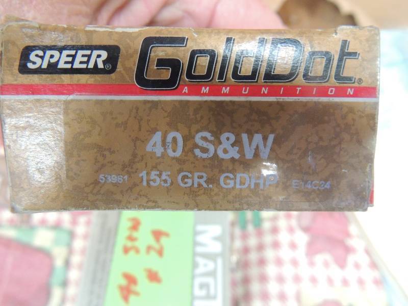lot 1526 image: Speer gold dot 40 S&W, 180g GDHP 50...