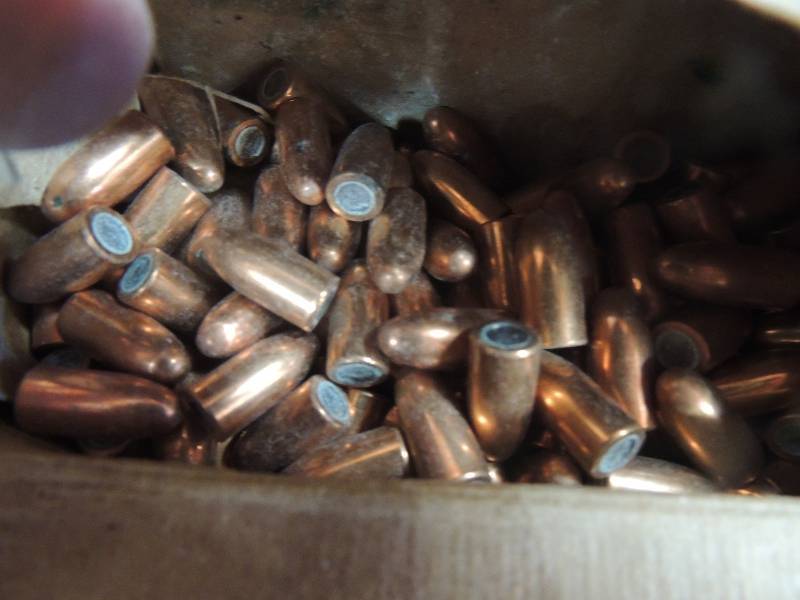 lot 1539 image: 30 carbine, 110 gr. Bullets...