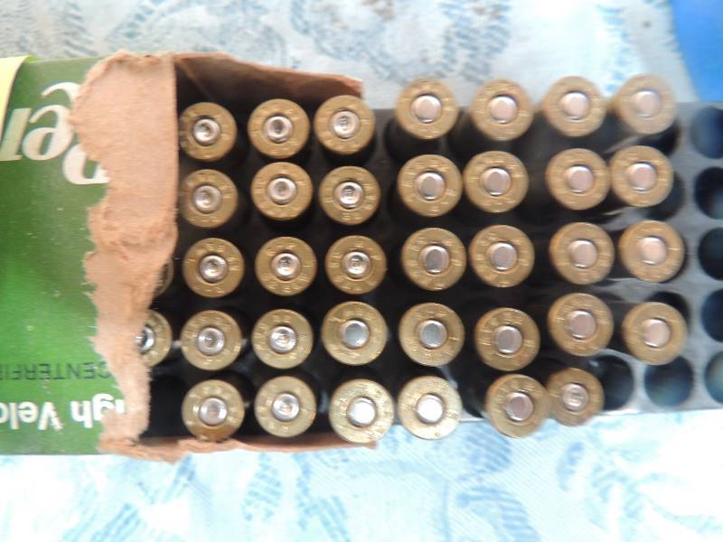 lot 1544 image: S&W 32 long 32 long long,98 g 20 ct...