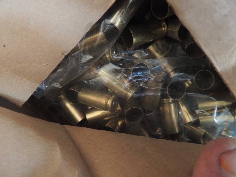lot 1546 image: box of 40 S&W brass...