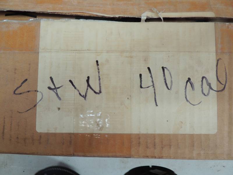 lot 1562 image: S&W 40 cal brass in box (500 plus)...