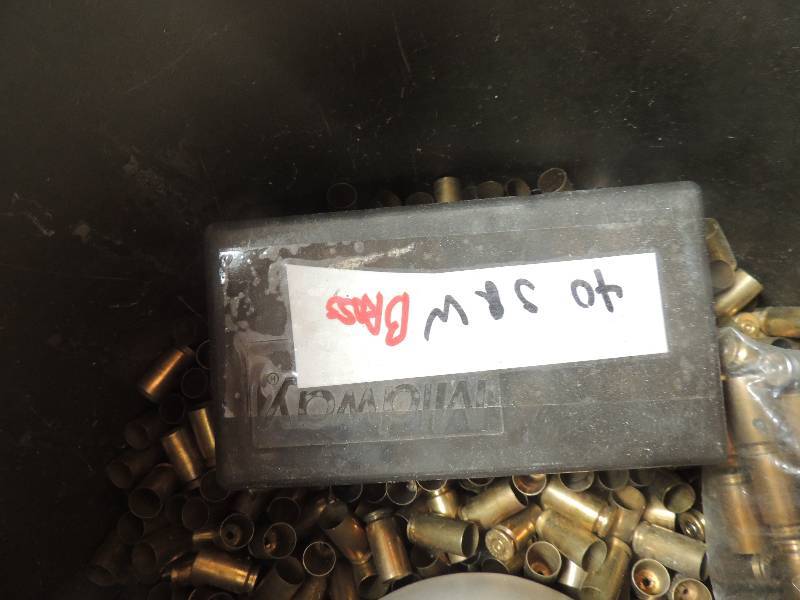 lot 1568 image: 40 cal S&W brass...