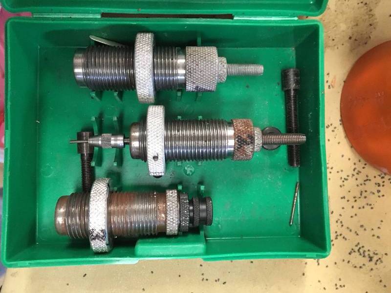 lot 1883 image: 357 auto mag taper crimp die  set...