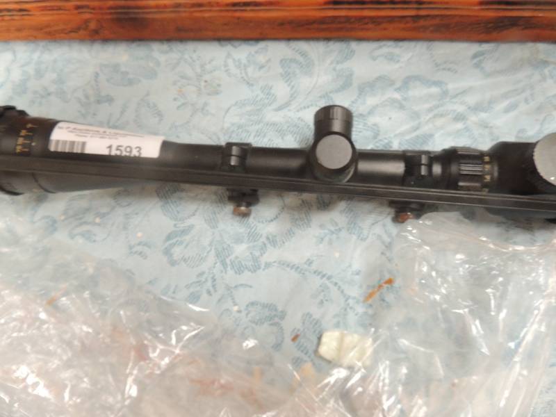 lot 1593 image: USA rifle scope...