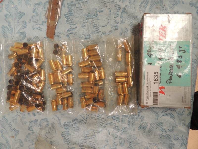 lot 1635 image: 40 cal Winchester, 485 reloader 40c...