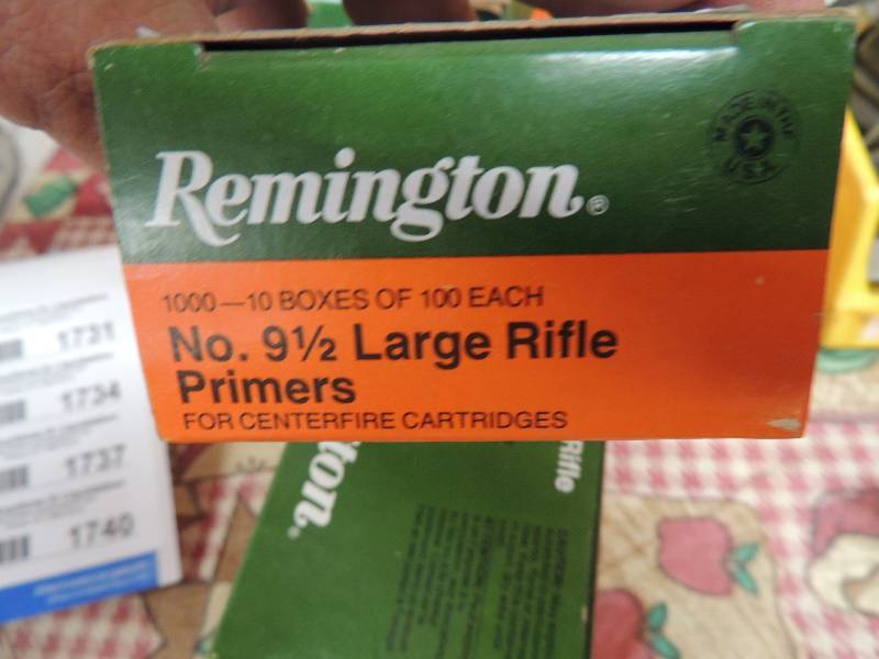 lot 1718 image: Remington #9 Lg rifle primer 2 boxe...