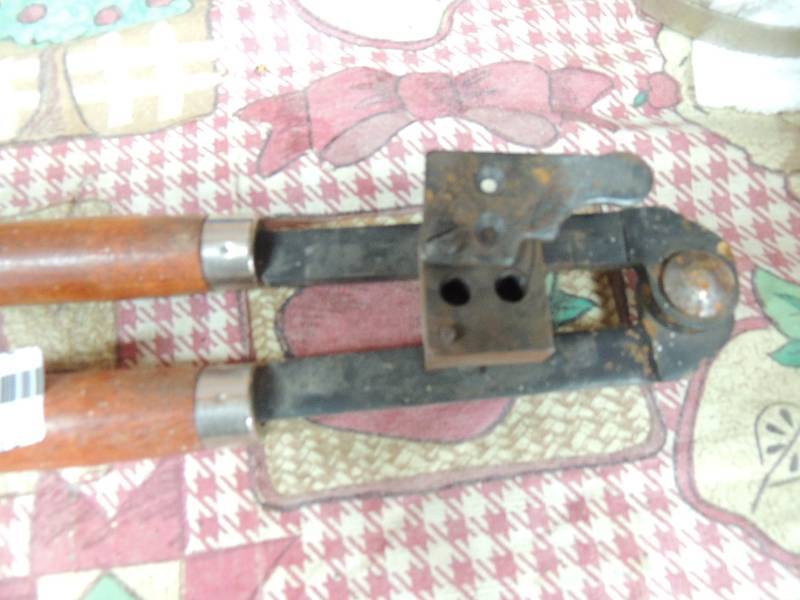 lot 1737 image: 38 cal S&W  lead mold...
