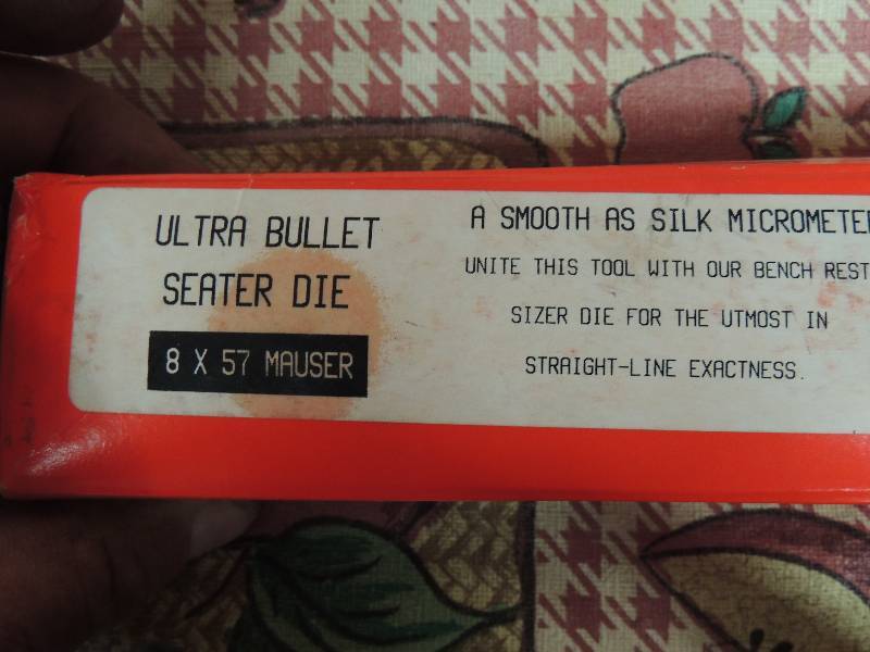 lot 1745 image: Ultra bullet seater die   8 x 57...