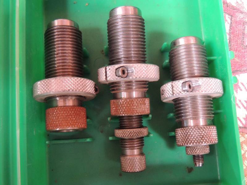 lot 1755 image: 45 acp RCBS set of 3 and dies...