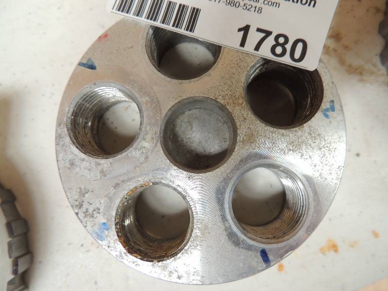 lot 1780 image: Reloading heads - LEE...