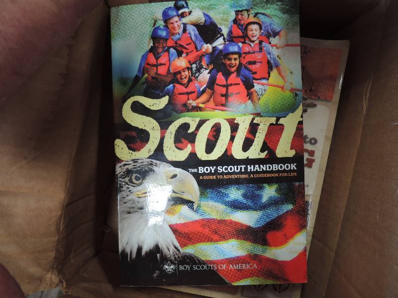 lot 1811 image: Various novels, scouting,  sas gig ...