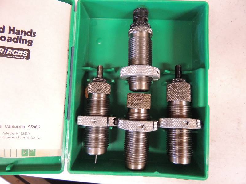 lot 1845 image: 41 JMD auto mag 4 dye set...