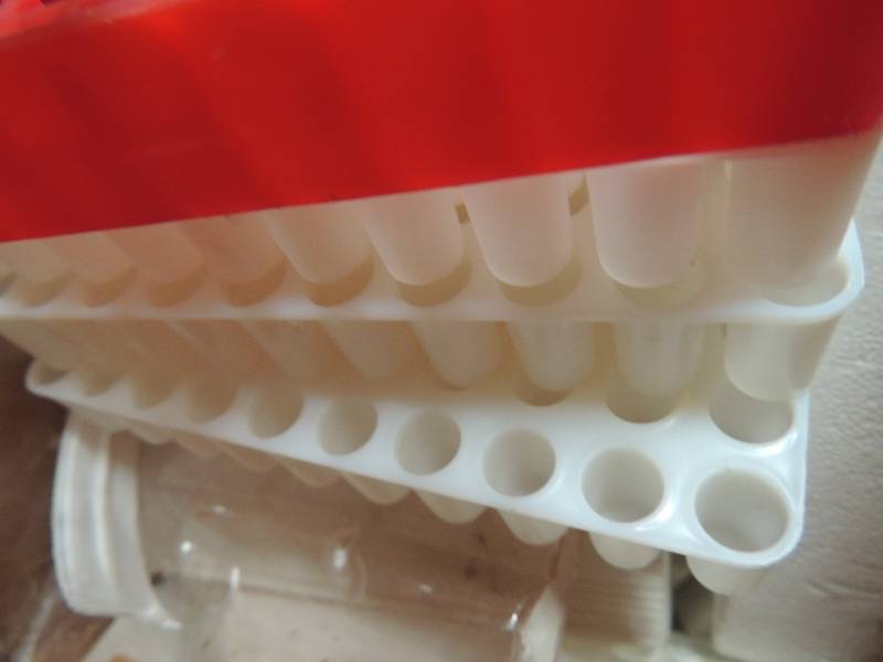 lot 687 image: BoX of cartride racks plastic and ...