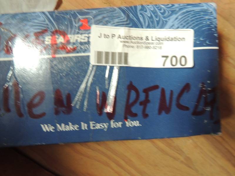 lot 700 image: Box of Allen wrenches...
