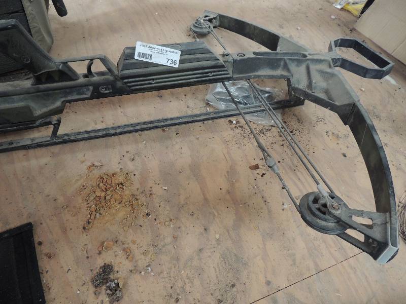 lot 736 image: Crossbow Barret Demon...