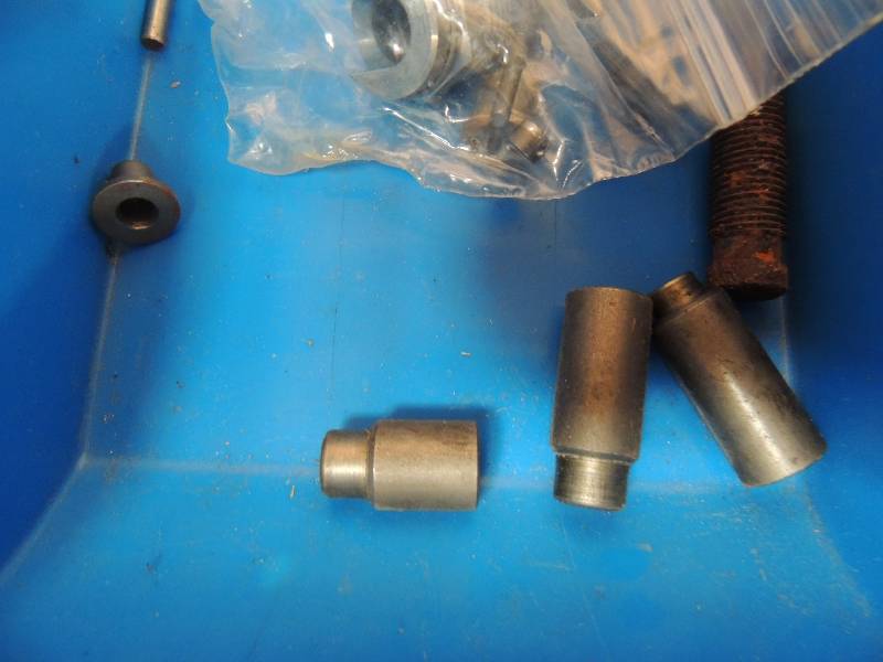 lot 1876 image: Misc. reloading parts  INCL. Lee 40...