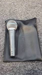 lot 49 image: Shure Beta 58A Wireless Vocal Microphone