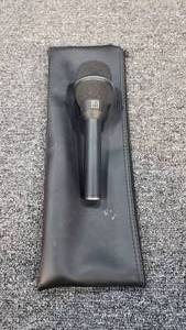 lot 55 image: Electro-Voice ND257 Dynamic Vocal Microphone