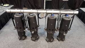 lot 61 image: Lot of 4 Chavuet Ovation E-190WW Theatrical LED Professional Spotlights
